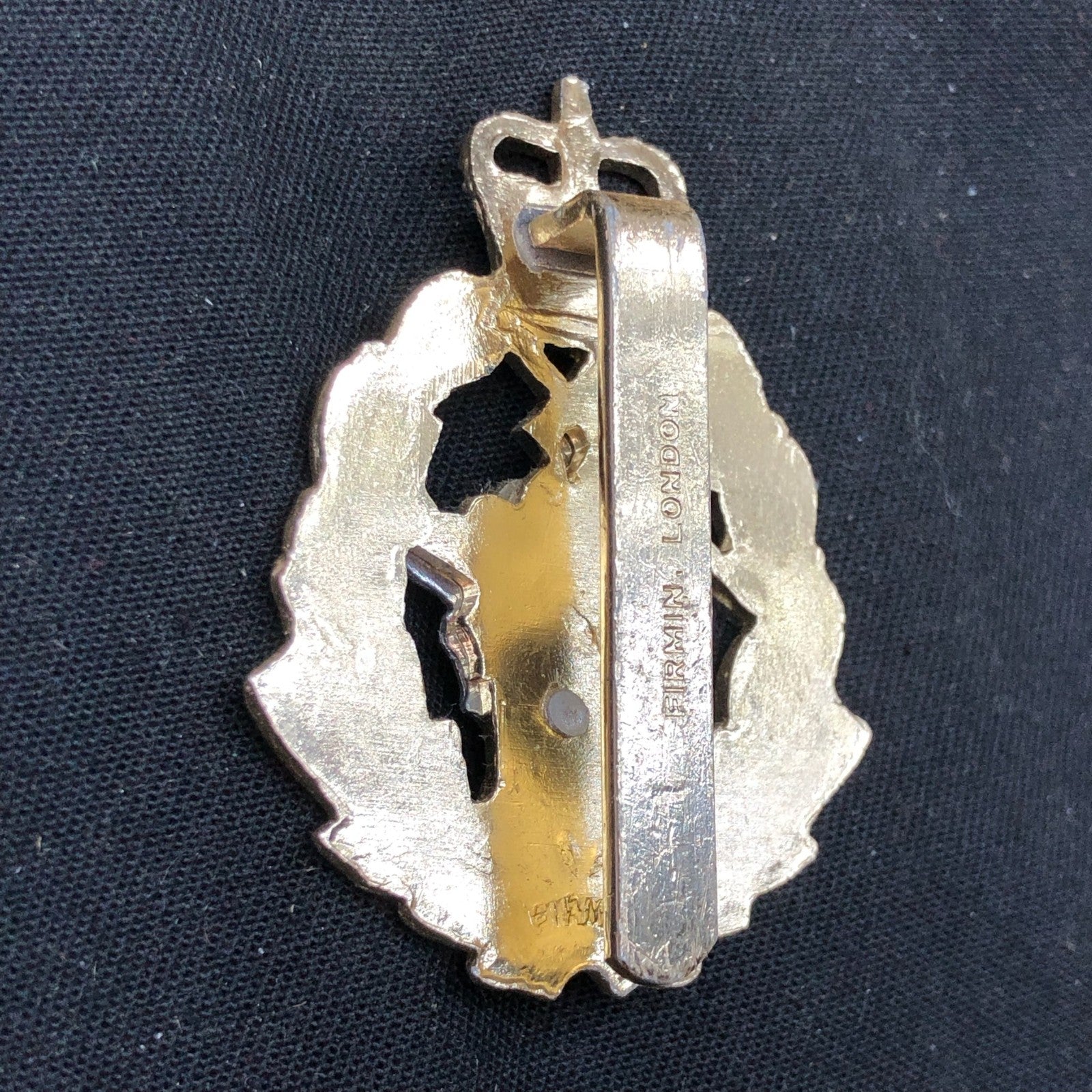 Genuine British Army Cap Badge - Royal Army Dental Corps - The Militaria Shop