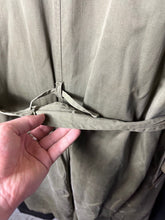 Load image into Gallery viewer, Original WW2 US Army Officers Raincoat Overcoat + Liner & Belt - Long Med - 40" - The Militaria Shop