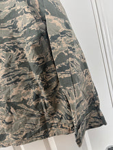 Load image into Gallery viewer, Surplus US Air Force UCP Uniform Jacket-40R - The Militaria Shop