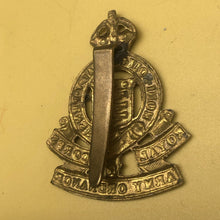 Lade das Bild in den Galerie-Viewer, Original WW2 British Army Royal Army Ordnance Corps RAOC Cap Badge - The Militaria Shop