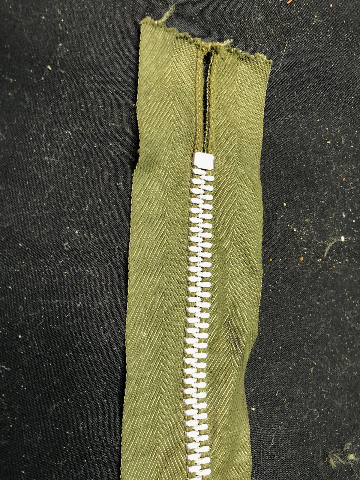 Original Vietnam War Era Army Smock / Cold Weather Parka Replacment Zip - The Militaria Shop
