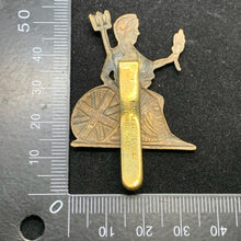 Lade das Bild in den Galerie-Viewer, Original WW2 British Army Cap Badge - Norfolk Regiment - The Militaria Shop
