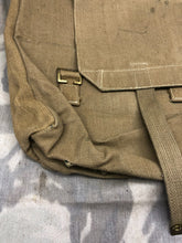 Charger l'image dans la galerie, Original WW2 Dated British Army 37 Pattern Large Pack - Great Condition - The Militaria Shop