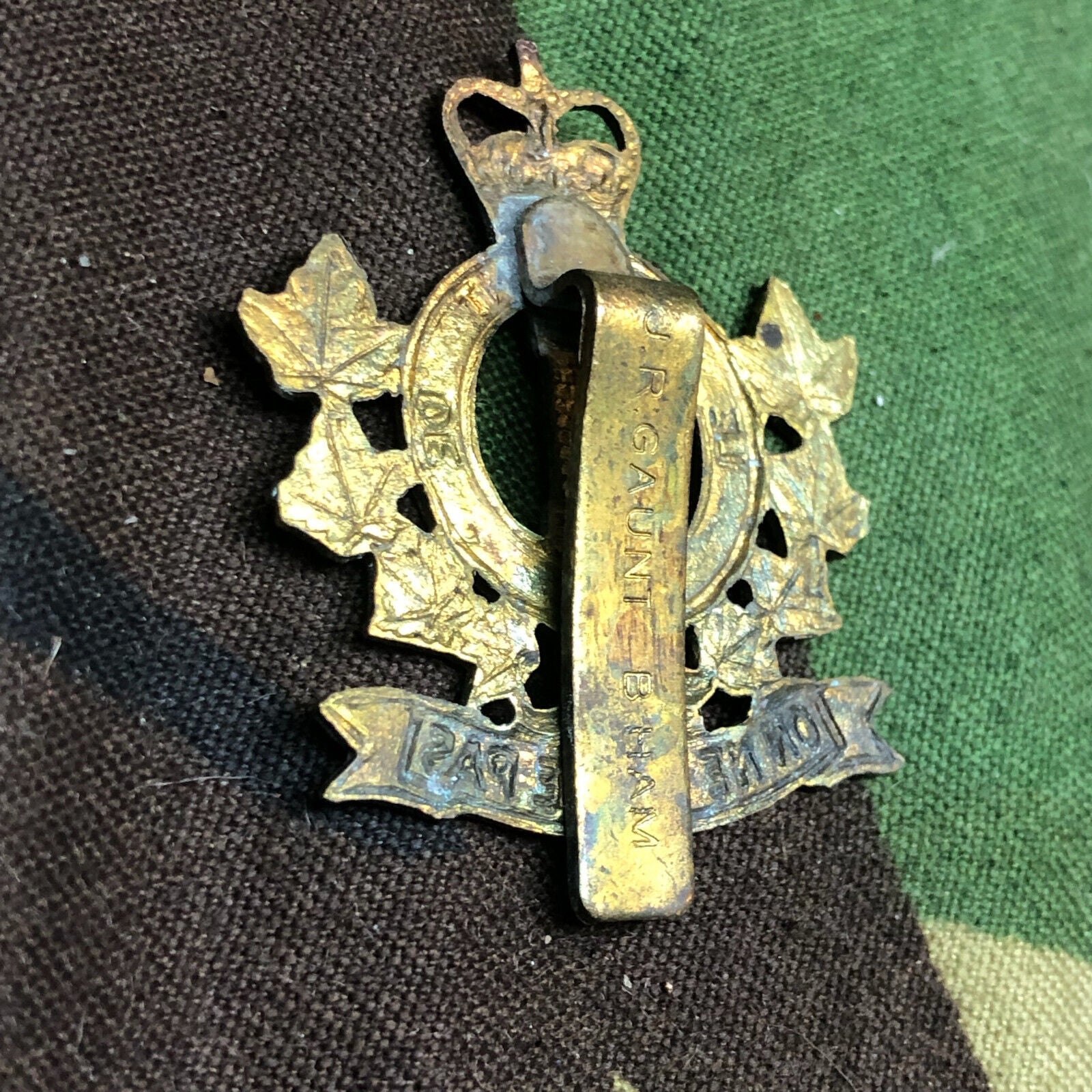 Original Canadian Army Le Régiment de Hull Beret / Cap Badge - The Militaria Shop