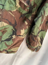 Load image into Gallery viewer, Genuine British Army Surplus DPM Camouflaged 1968 Pattern Smock - Size 40" Chest - The Militaria Shop