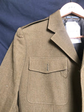 Lade das Bild in den Galerie-Viewer, Genuine British Army No.2 Dress Uniform Jacket - Grade 1 - Size 176/100/84 - The Militaria Shop