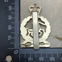 Load image into Gallery viewer, Genuine British Army Cap Badge - Royal Army Veterinary Corps - The Militaria Shop
