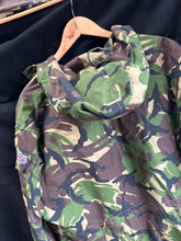 Load image into Gallery viewer, British Army DPM Camouflaged jacket Smock Windproof -Size 160/104 - The Militaria Shop