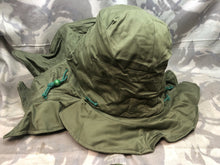 Load image into Gallery viewer, Original British Army OD Green Middle Parka Hood - Size Large - New Old Stock - The Militaria Shop
