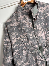 Load image into Gallery viewer, Surplus US Army ACU Combat Uniform Jacket-Large Regular - The Militaria Shop