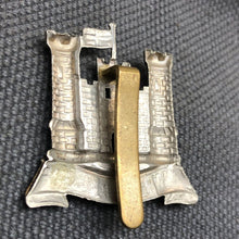 Load image into Gallery viewer, Original WW2 British Army Cap Badge - 6th Inniskilling Dragoons - The Militaria Shop