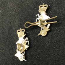 Charger l'image dans la galerie, Original British Collar Badge Pair - Royal Electrical Mechanical Engineers - The Militaria Shop