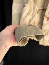 Charger l'image dans la galerie, Gulf War US Army DCU Camouflaged Combat Field Coat/Jacket - Large/Long - The Militaria Shop