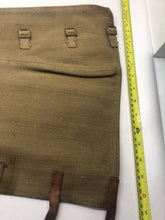 Charger l'image dans la galerie, Original WW2 British Army 37 Pattern Despatch Riders High Sided Single Spat 1942 - The Militaria Shop