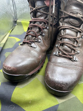 Load image into Gallery viewer, Image #12