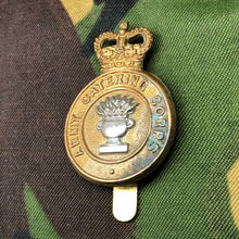 Load image into Gallery viewer, Original British Army Cap Badge - Army Catering Corps - The Militaria Shop