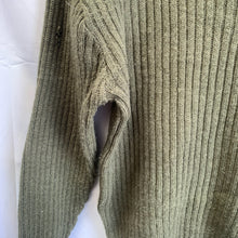 Load image into Gallery viewer, Vintage British Army OD Olive Green Pull Over Commando Jumper Wool - Size 100cm - The Militaria Shop