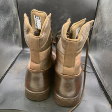 Charger l'image dans la galerie, British Army Surplus Brown Leather YDS Combat Patrol Boots - Size UK 9 M - The Militaria Shop