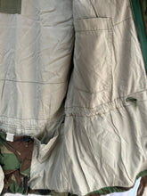 Load image into Gallery viewer, Genuine British Army Surplus DPM Camouflaged 1968 Pattern Smock - Size 40" Chest - The Militaria Shop