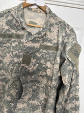 Load image into Gallery viewer, Surplus US Army ACU Combat Uniform Jacket -Size Medium-Regular - The Militaria Shop