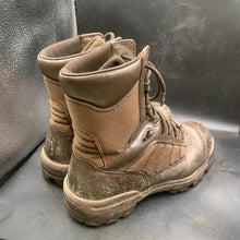 Charger l'image dans la galerie, British Army Surplus Brown Leather Female Combat Patrol Boots - Size UK 6 M - The Militaria Shop