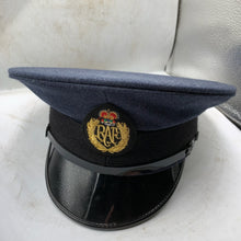 Lade das Bild in den Galerie-Viewer, Image #1