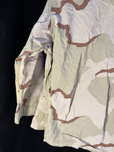 Load image into Gallery viewer, Gulf War US Army DCU Camouflaged Combat Field Coat/Jacket - Large/Long - The Militaria Shop