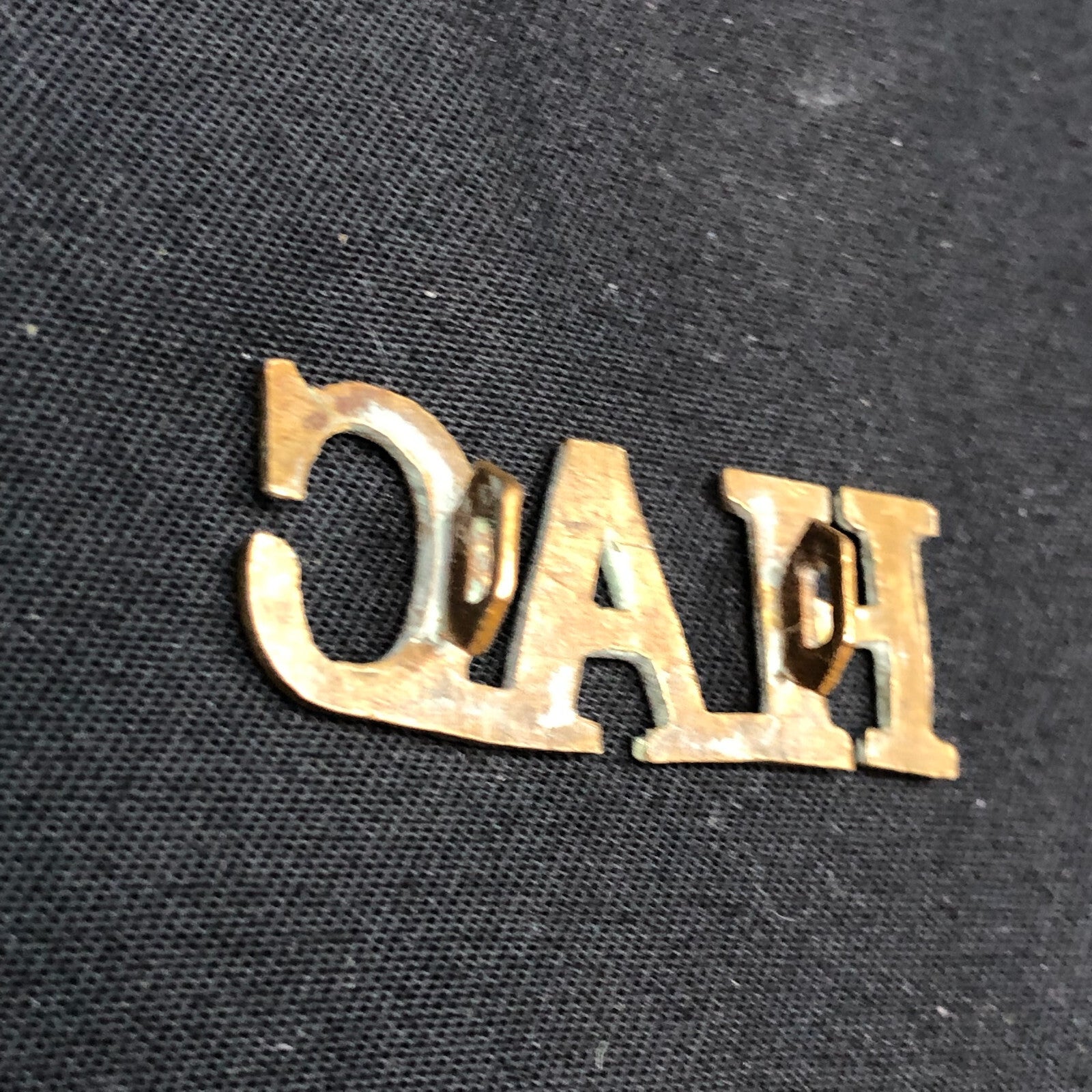 Original WW1/WW2 British Army HAC Hounarable Artillery Company Shoulder Title - The Militaria Shop