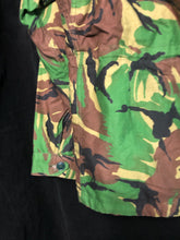 Charger l'image dans la galerie, Genuine British Army 68 Pattern DPM Field Jacket Smock - Size 1 - 38" Chest - The Militaria Shop