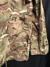Charger l'image dans la galerie, Genuine British Army MTP Camouflaged Windproof Smock - Size 170/96 - The Militaria Shop