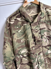 Charger l'image dans la galerie, Surplus British Army MTP Jacket 2 Combat Warm Weather -Size 180/96 - The Militaria Shop