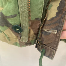 Load image into Gallery viewer, Original British Army 68 Pattern DPM Camouflaged Smock - Size 1 - 36" Chest - The Militaria Shop