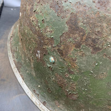 Charger l'image dans la galerie, Original WW2 British/Canadian Army Mk3 Turtle Combat Helmet - The Militaria Shop