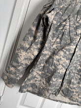 Load image into Gallery viewer, Surplus US Army ACU Combat Uniform Jacket-Medium Long - The Militaria Shop