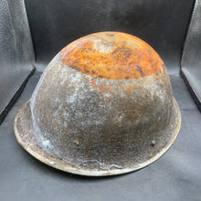 Charger l'image dans la galerie, Original British Army Mk4 Turtle Combat Helmet - The Militaria Shop