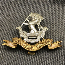 Load image into Gallery viewer, Original WW2 British Army Cap Badge - The West Riding Regiment - The Militaria Shop