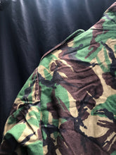 Load image into Gallery viewer, Vintage British Army Surplus Camouflaged Combat DPM Jacket - Size 170/96 - The Militaria Shop