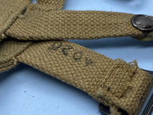 Charger l'image dans la galerie, Original WW2 British Army Soldiers 37 Pattern Water Bottle Carrier - The Militaria Shop