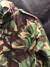 Load image into Gallery viewer, Vintage British Army Surplus Camouflaged Combat DPM Jacket - Size 170/96 - The Militaria Shop