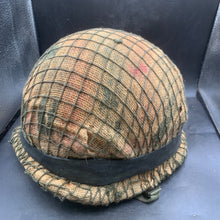 Charger l'image dans la galerie, Genuine Dutch Army M53 Euroclone of WW2 US M1 Camouflaged Helmet & Liner Set - The Militaria Shop
