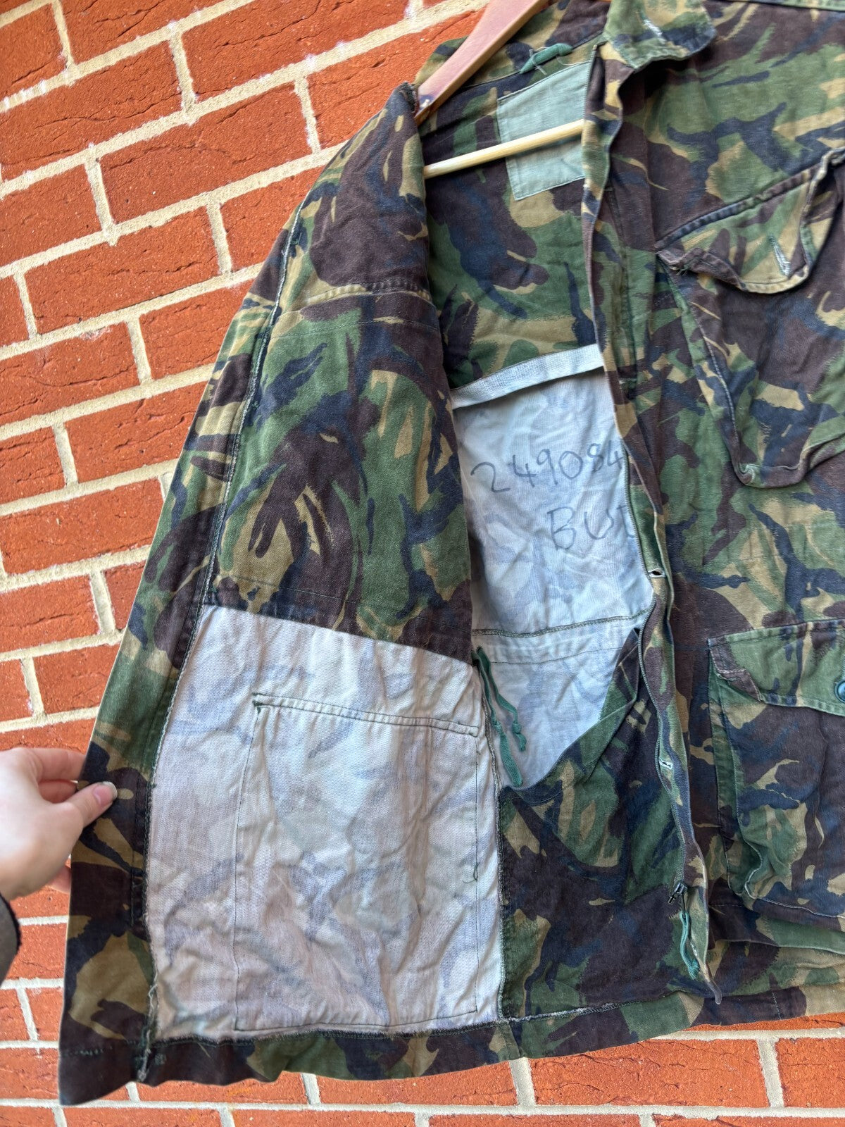 Surplus British Army DPM Smock Combat Size 180/96 - The Militaria Shop