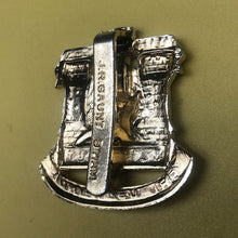Load image into Gallery viewer, Genuine British Army Dorset Regiment Cap Badge - The Militaria Shop