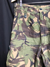 Charger l'image dans la galerie, Genuine British Army DPM Camouflaged Combat Trousers - Size 82/80/96 - The Militaria Shop
