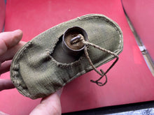 Lade das Bild in den Galerie-Viewer, Original WW2 British Army Waterbottle with Unusual Ribbed Canvas Cover - The Militaria Shop