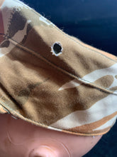 Load image into Gallery viewer, Genuine Omani Oman Desert Camouflage Peaked Cap & Ear Flaps - Size 6 1/2 / 52cm - The Militaria Shop