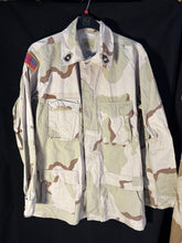 Charger l'image dans la galerie, Gulf War US Army DCU Camouflaged Combat Field Coat/Jacket - Large/X-Long - The Militaria Shop