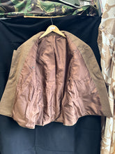 Load image into Gallery viewer, Grade 1 British Army FAD No2 Dress Uniform Jacket - Size 170/100/92 - The Militaria Shop