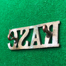 Load image into Gallery viewer, Original WW2 British Army Brass Shoulder Title - RASC Royal Army Service Corps - The Militaria Shop