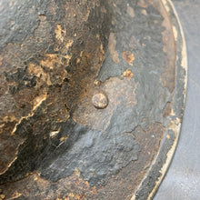 Lade das Bild in den Galerie-Viewer, Original British Army WW2 Combat Steel Helmet - The Militaria Shop