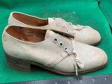 Load image into Gallery viewer, Original WW2 British Army Women's White Summer Shoes - ATS WAAF - Size 220s - The Militaria Shop